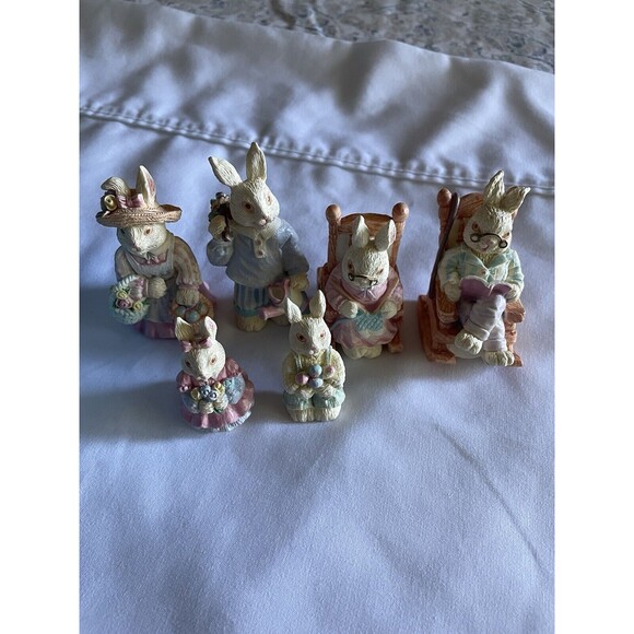 Peter  Rabbit Family Fictional Character Set Collectors Item - Picture 4 of 7